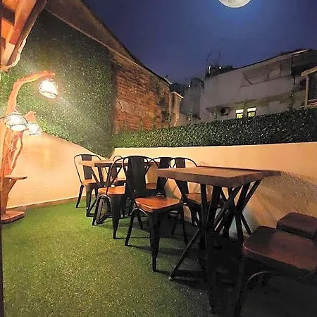 Ξενοδοχείο Moon *